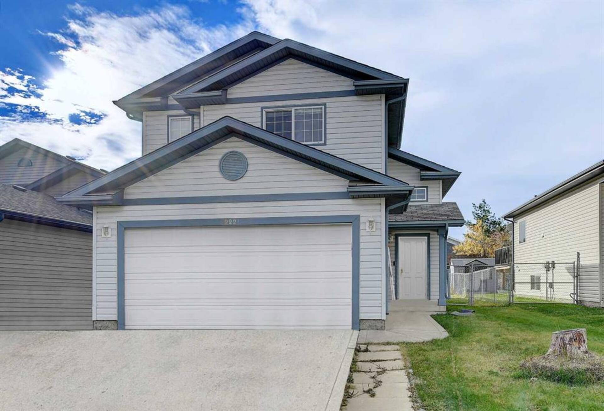 9221 115 Avenue Grande Prairie