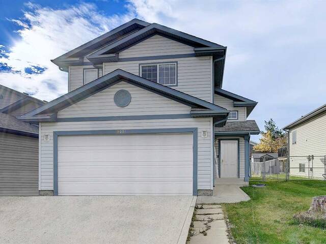 9221 115 Avenue Grande Prairie