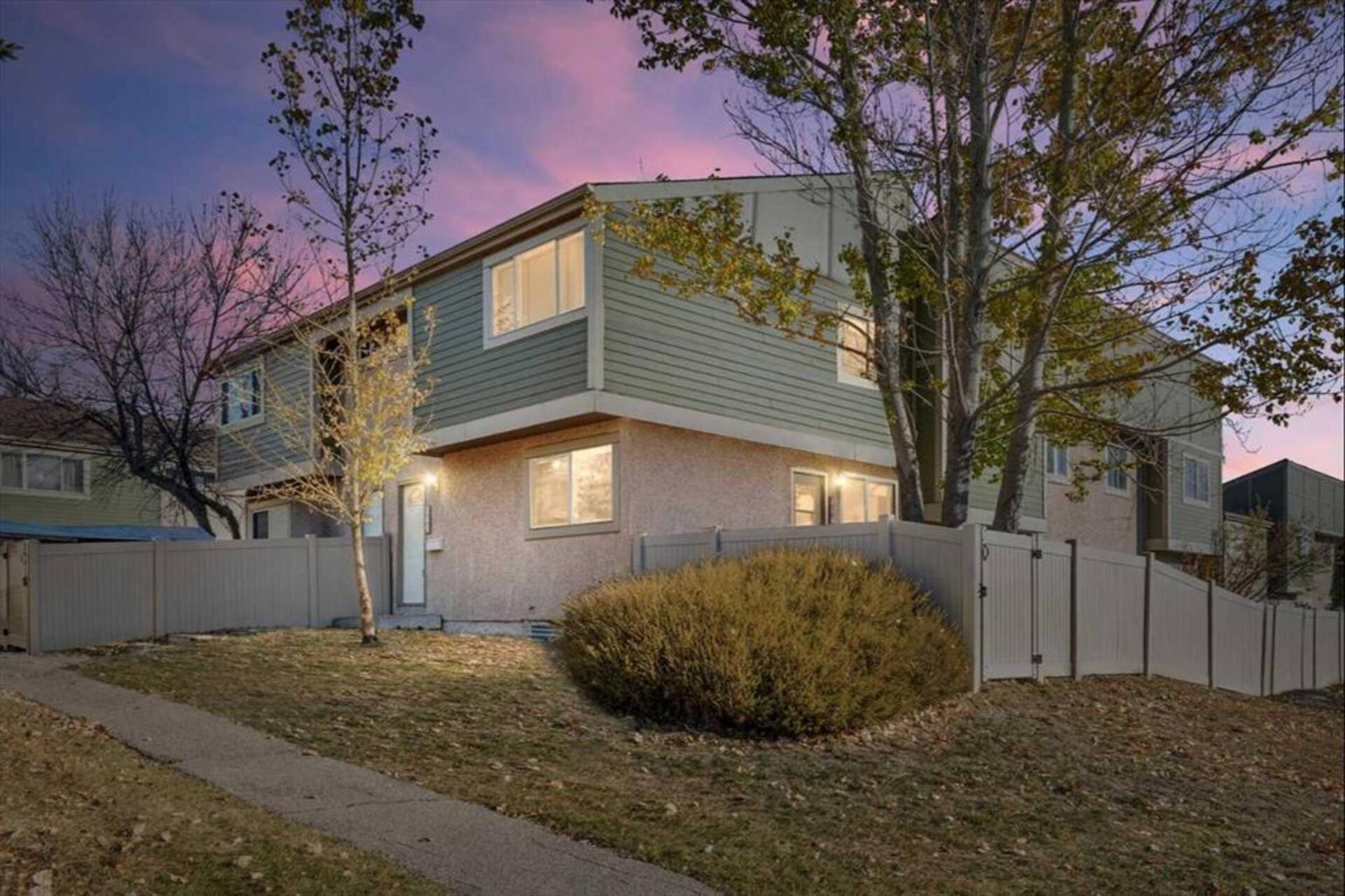 464, 406 Blackthorn Road NE Calgary