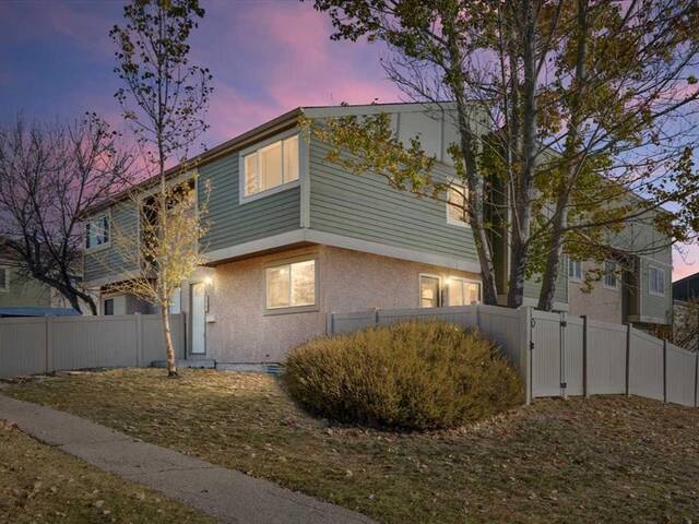 464, 406 Blackthorn Road NE Calgary