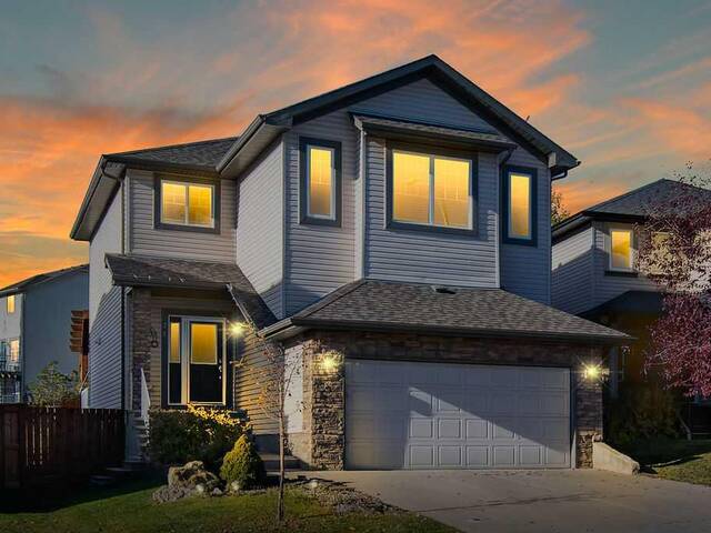 74 Westmount Circle Okotoks