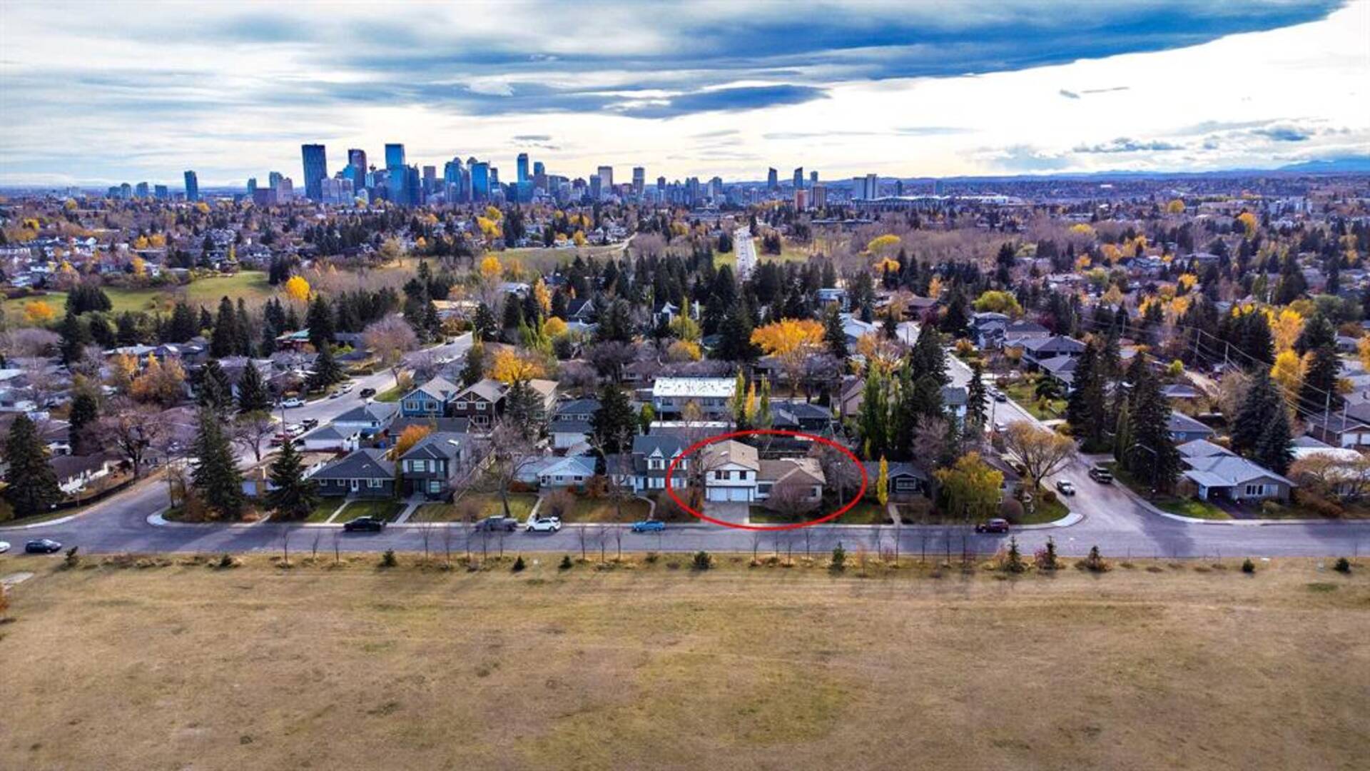 1027 32 Avenue NW Calgary