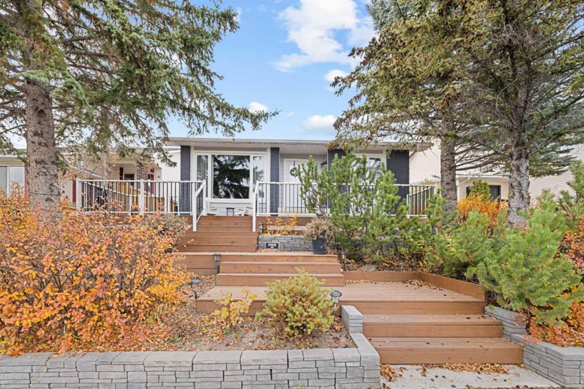 280 Woodbine Boulevard SW Calgary