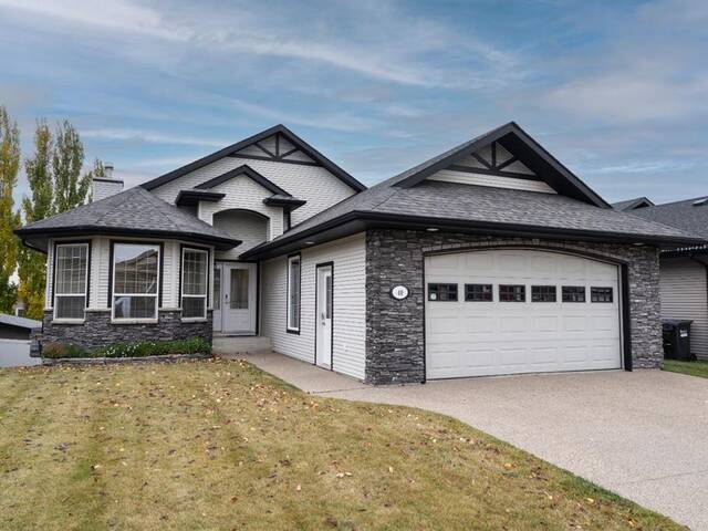 40 Illingworth Close Red Deer