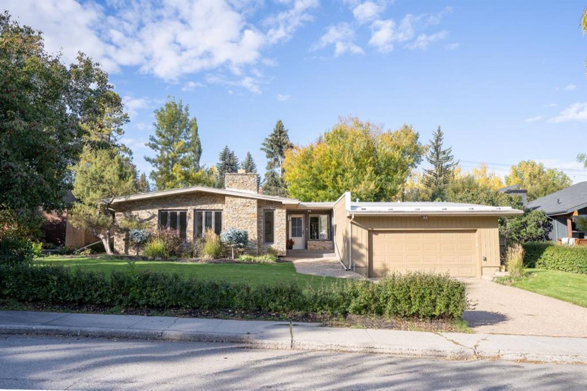 36 Massey Place SW Calgary