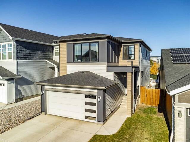 142 Seton Gardens SE Calgary