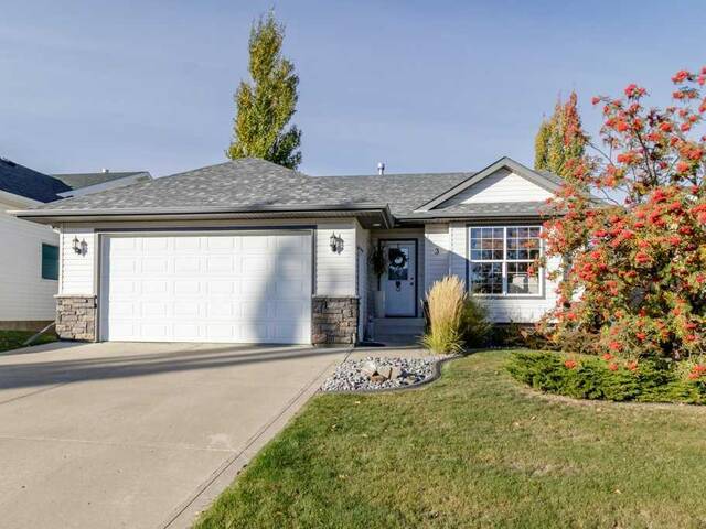 3 Fir Close Sylvan Lake