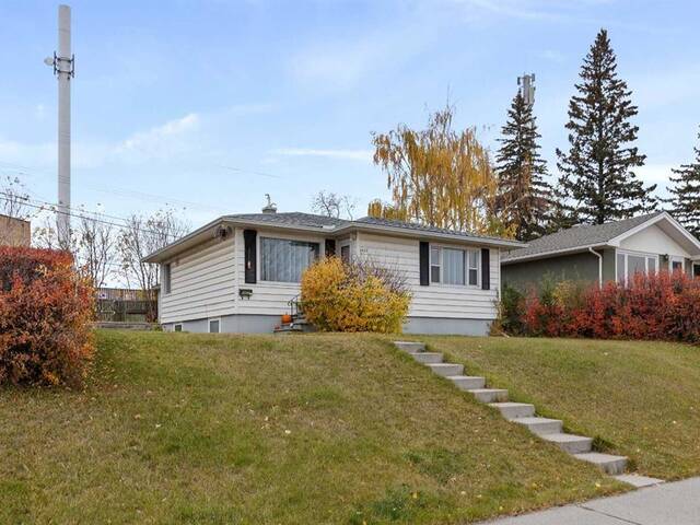 5607 Thorndale Place NW Calgary