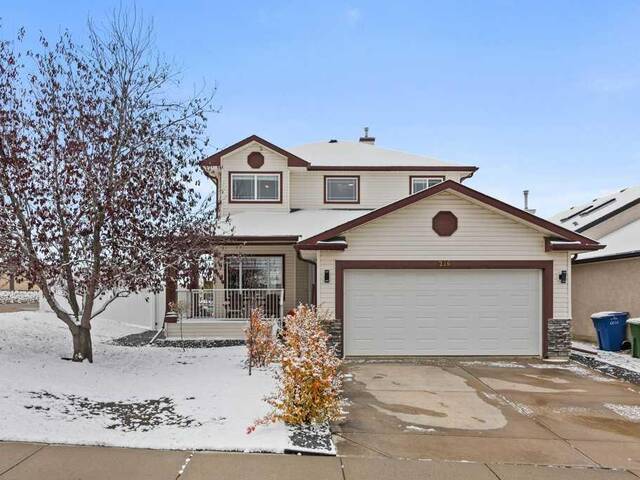 216 Cove Crescent Chestermere