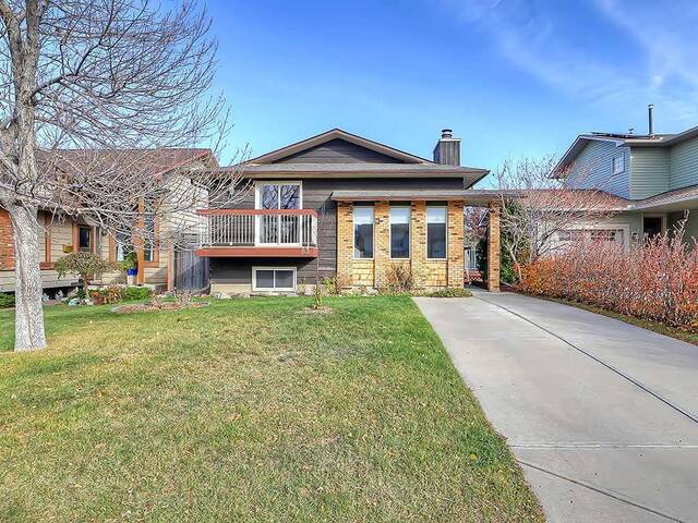 83 Berwick Crescent NW Calgary