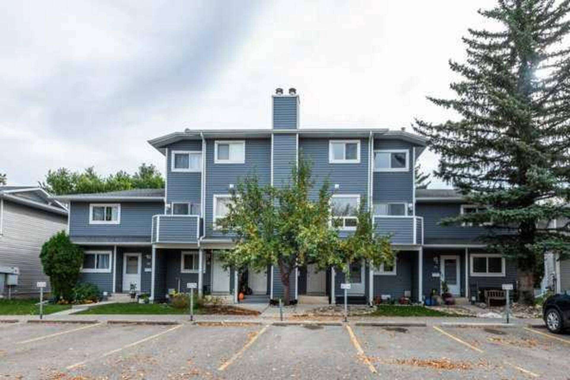 93, 200 Shawnessy Drive SW Calgary