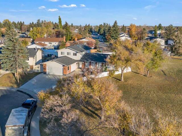 304 Pinemill Way NE Calgary