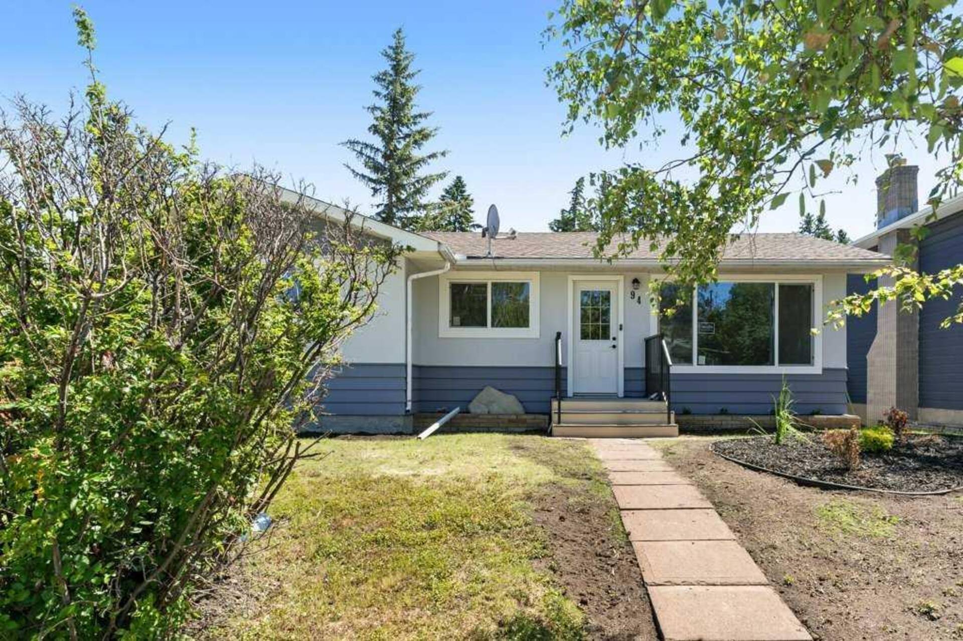 94 Haysboro Crescent SW Calgary