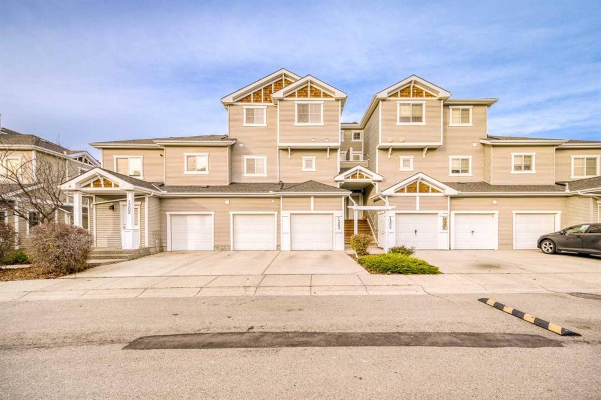 1303, 281 Cougar Ridge Drive SW Calgary