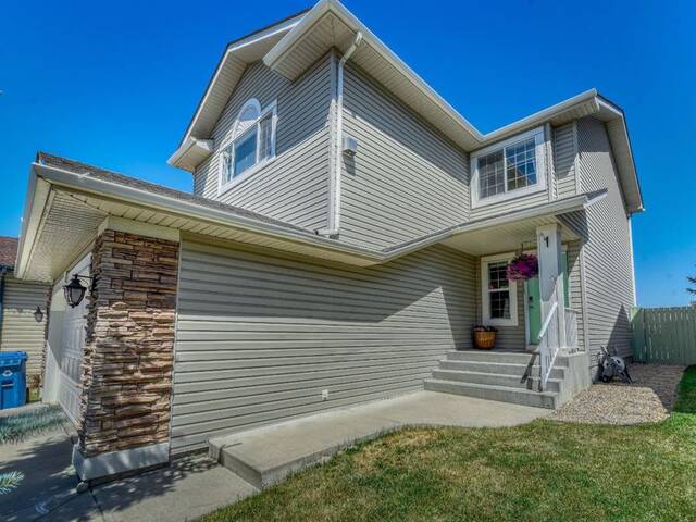 303 Royal Birch View NW Calgary