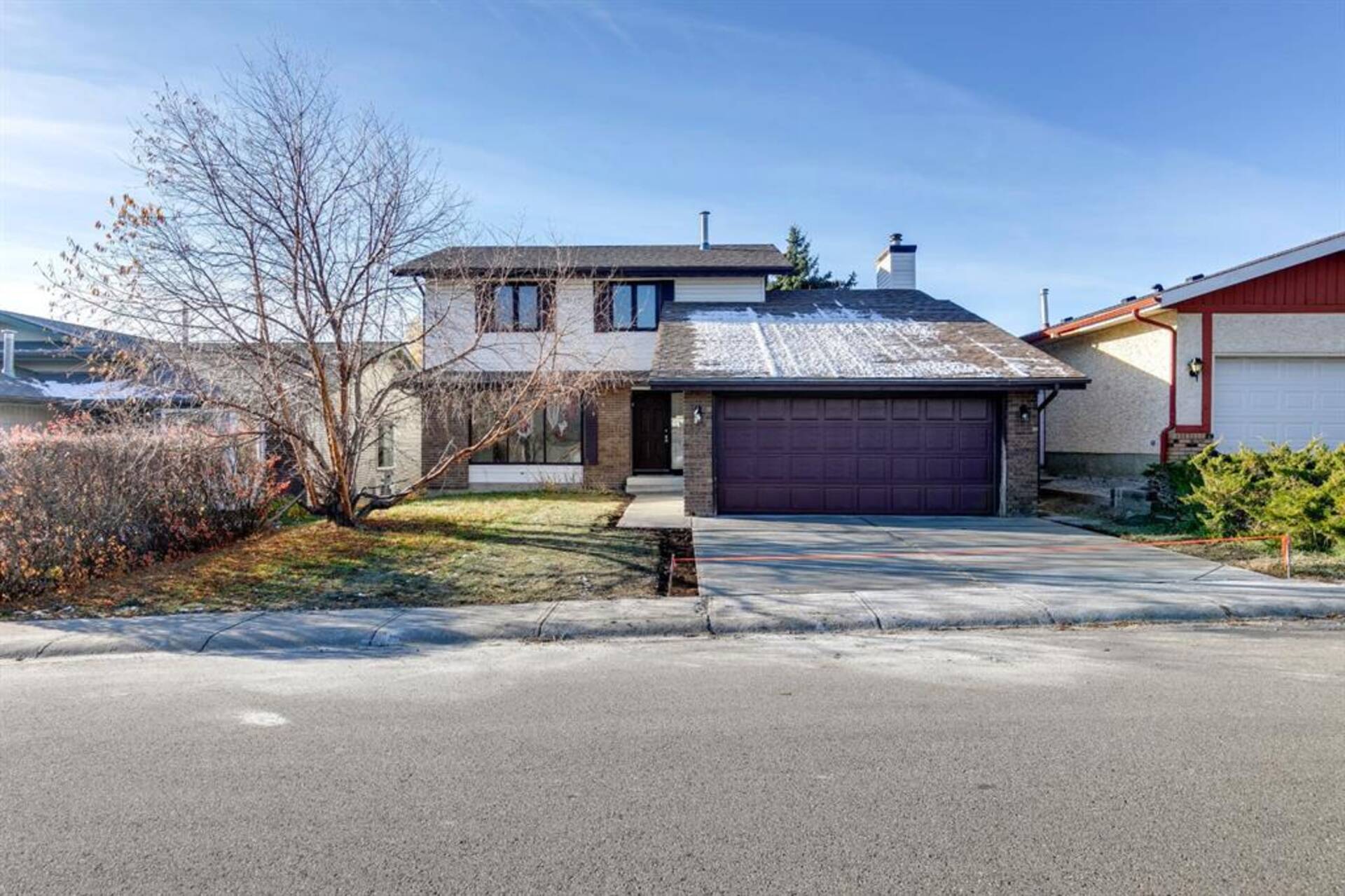 7 Woodmont Way SW Calgary