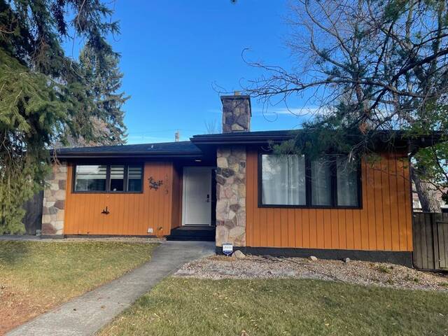 4809 45 Avenue Athabasca