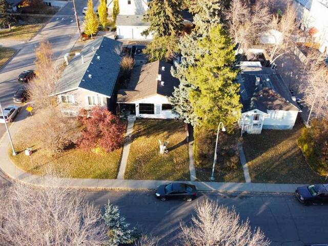 542 23 Avenue NW Calgary