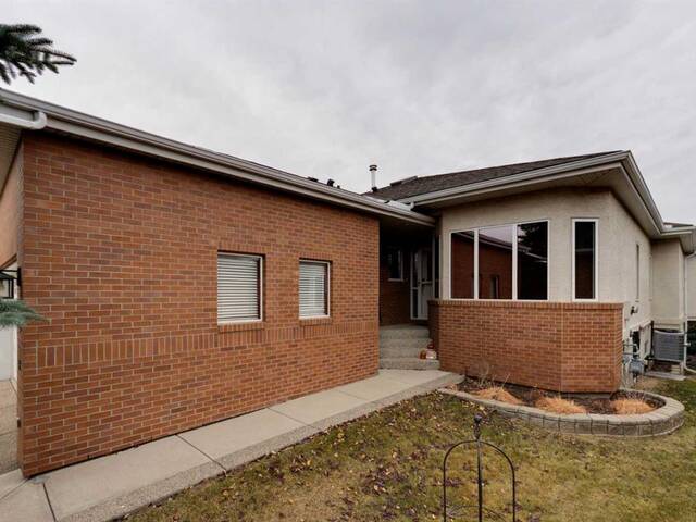 48 Prominence Point SW Calgary