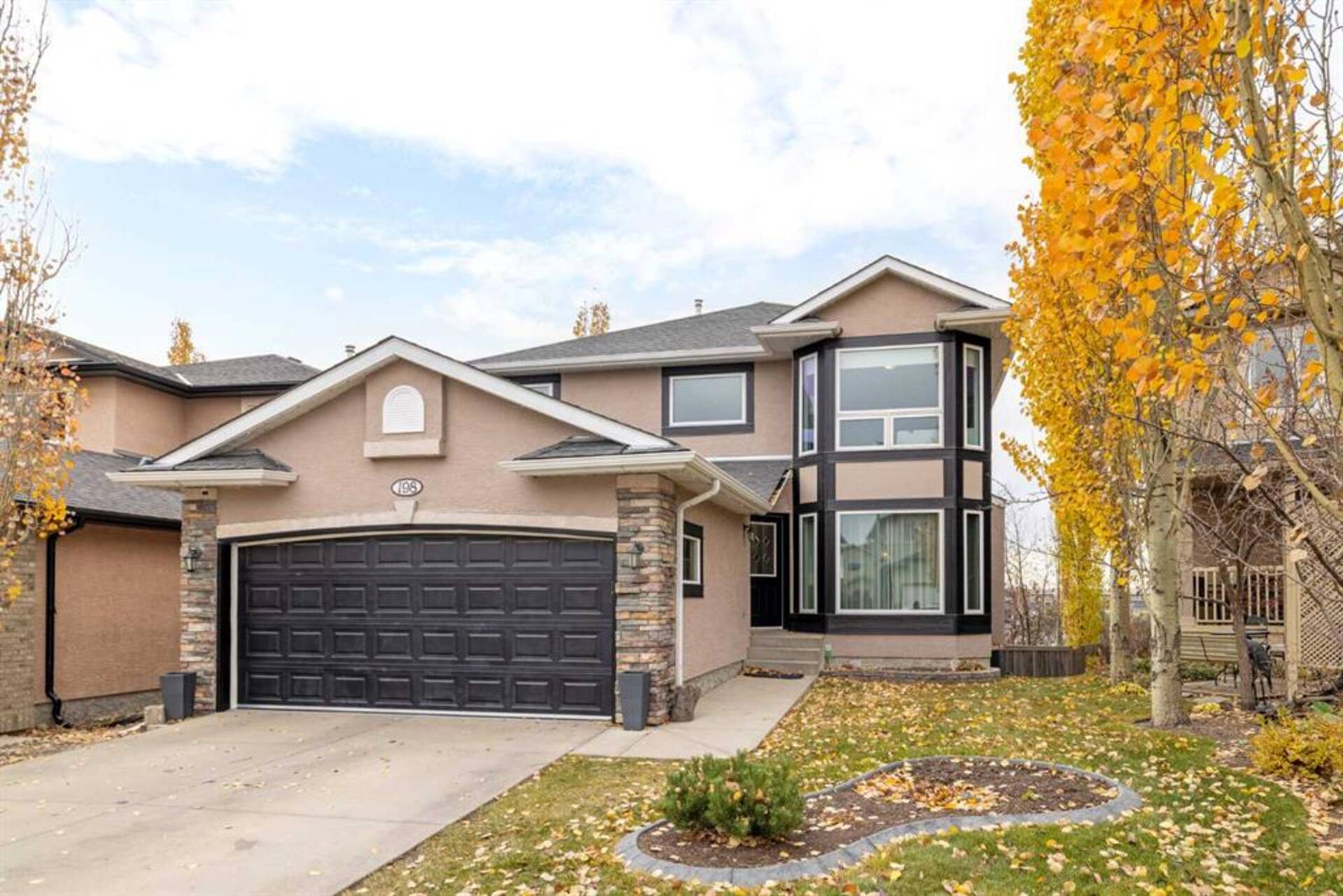 198 Royal Birkdale Crescent NW Calgary