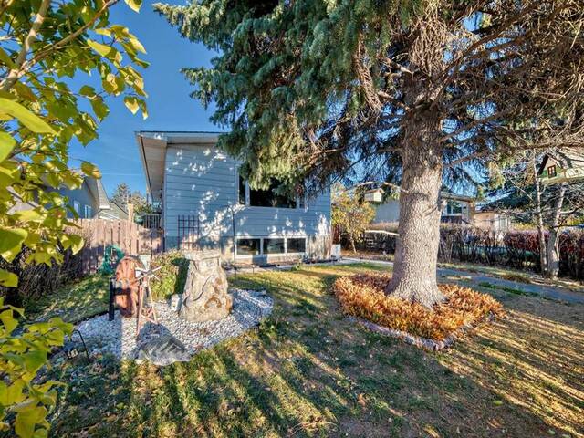 64 Dovercroft Place SE Calgary