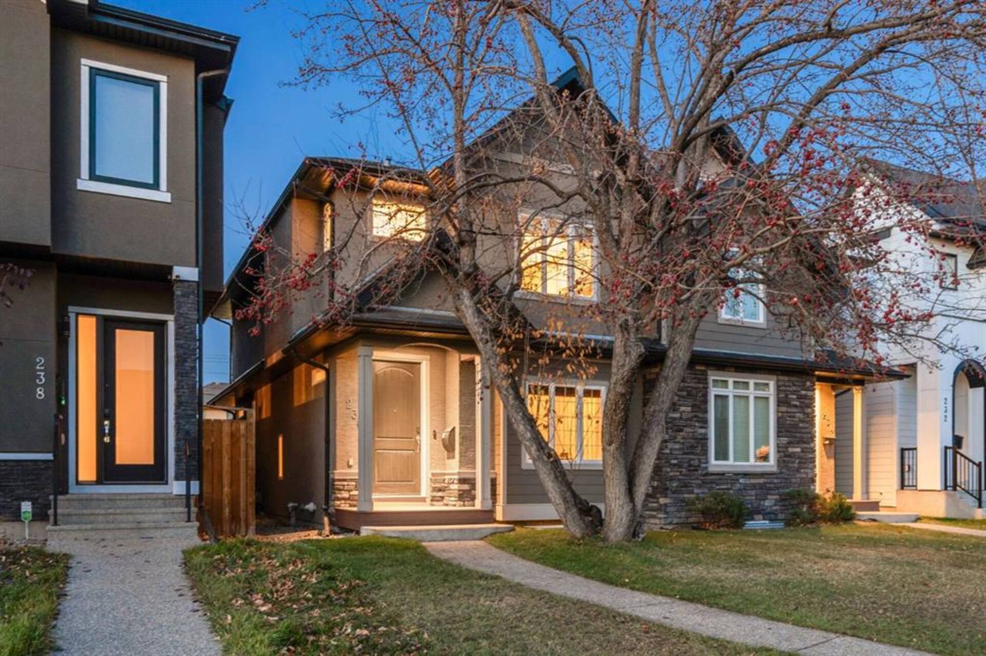 236 23 Avenue NW Calgary