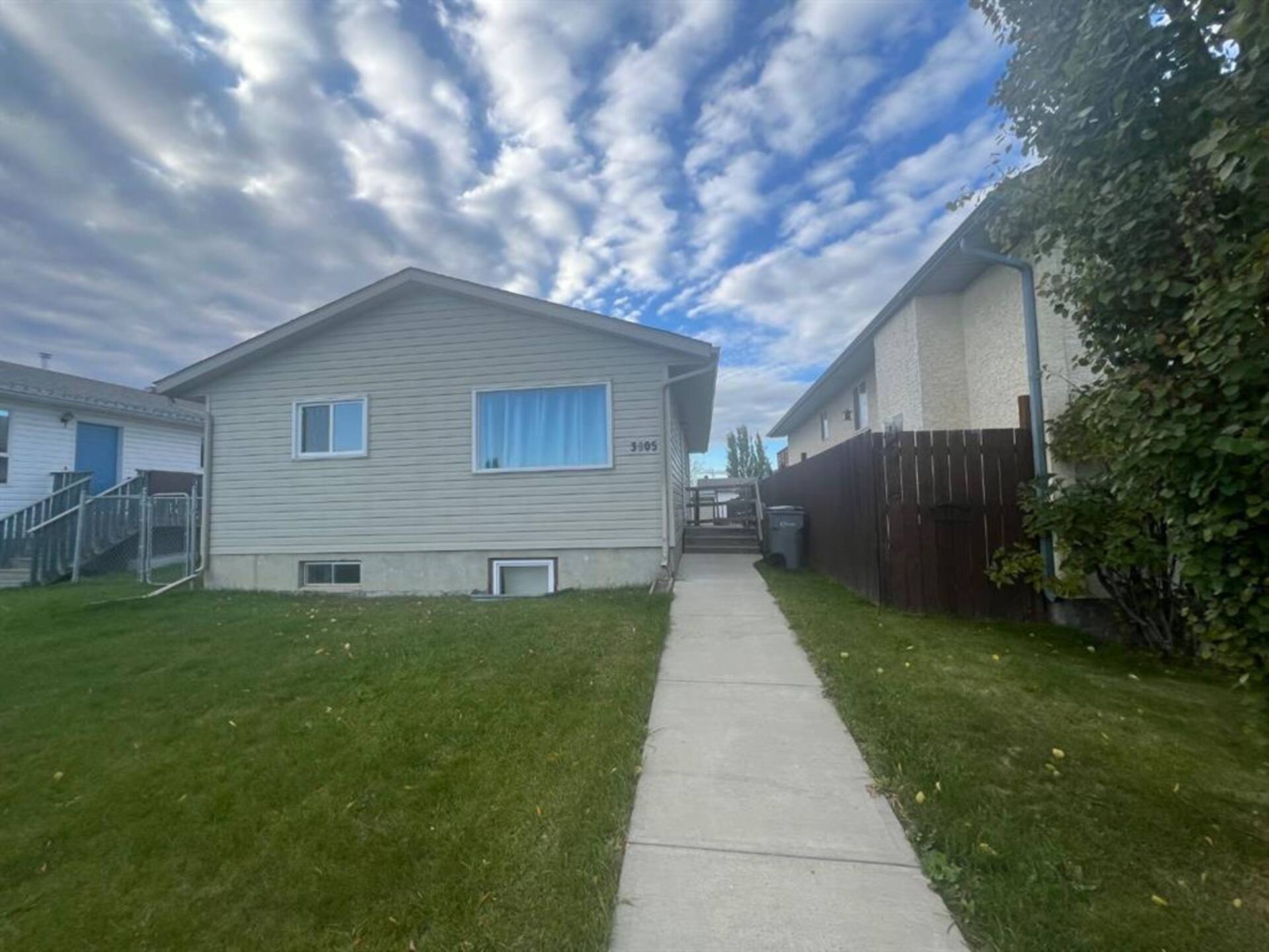 3605 55 Avenue Whitecourt