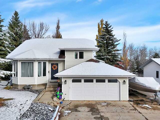 92 Perry Drive Sylvan Lake