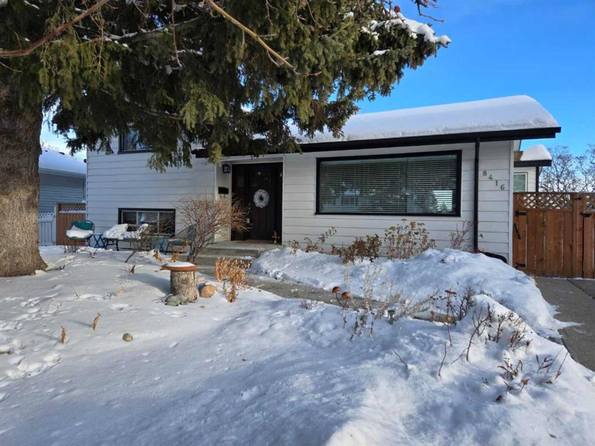 8416 7 Street SW Calgary