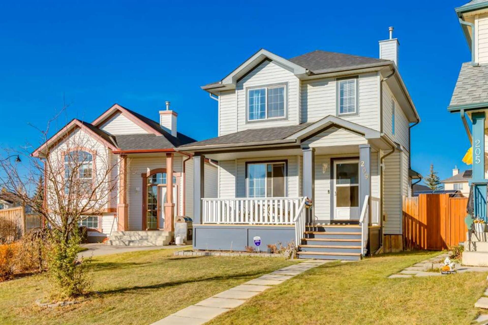 209 Evansmeade Close NW Calgary