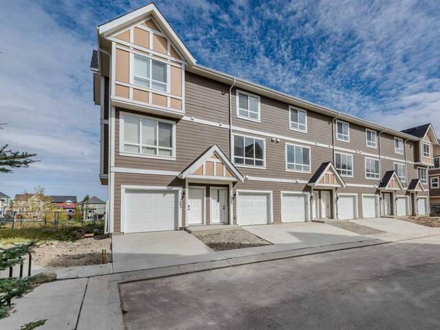 205 Sherwood Lane NW Calgary