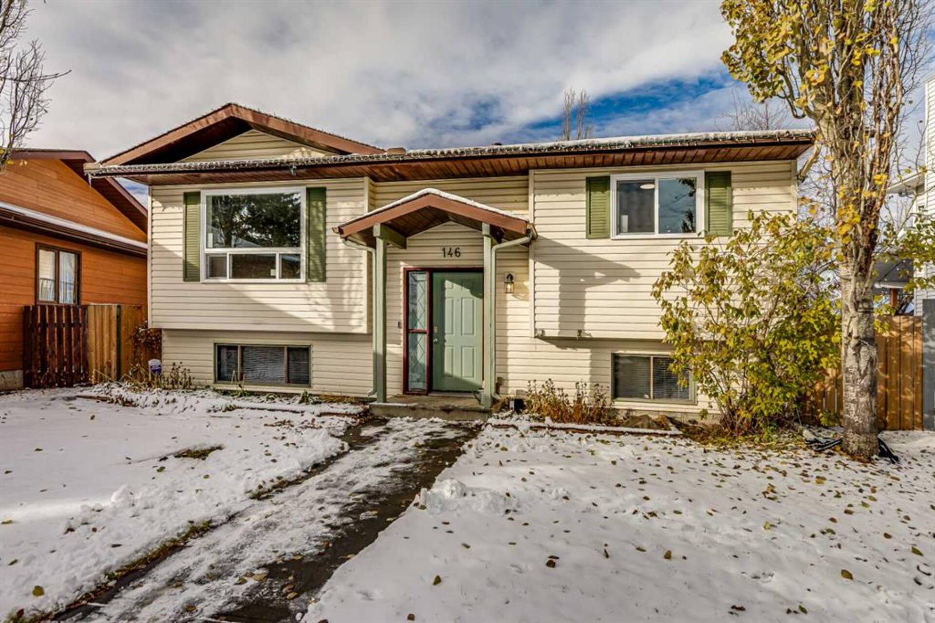 146 Stafford Place Crossfield