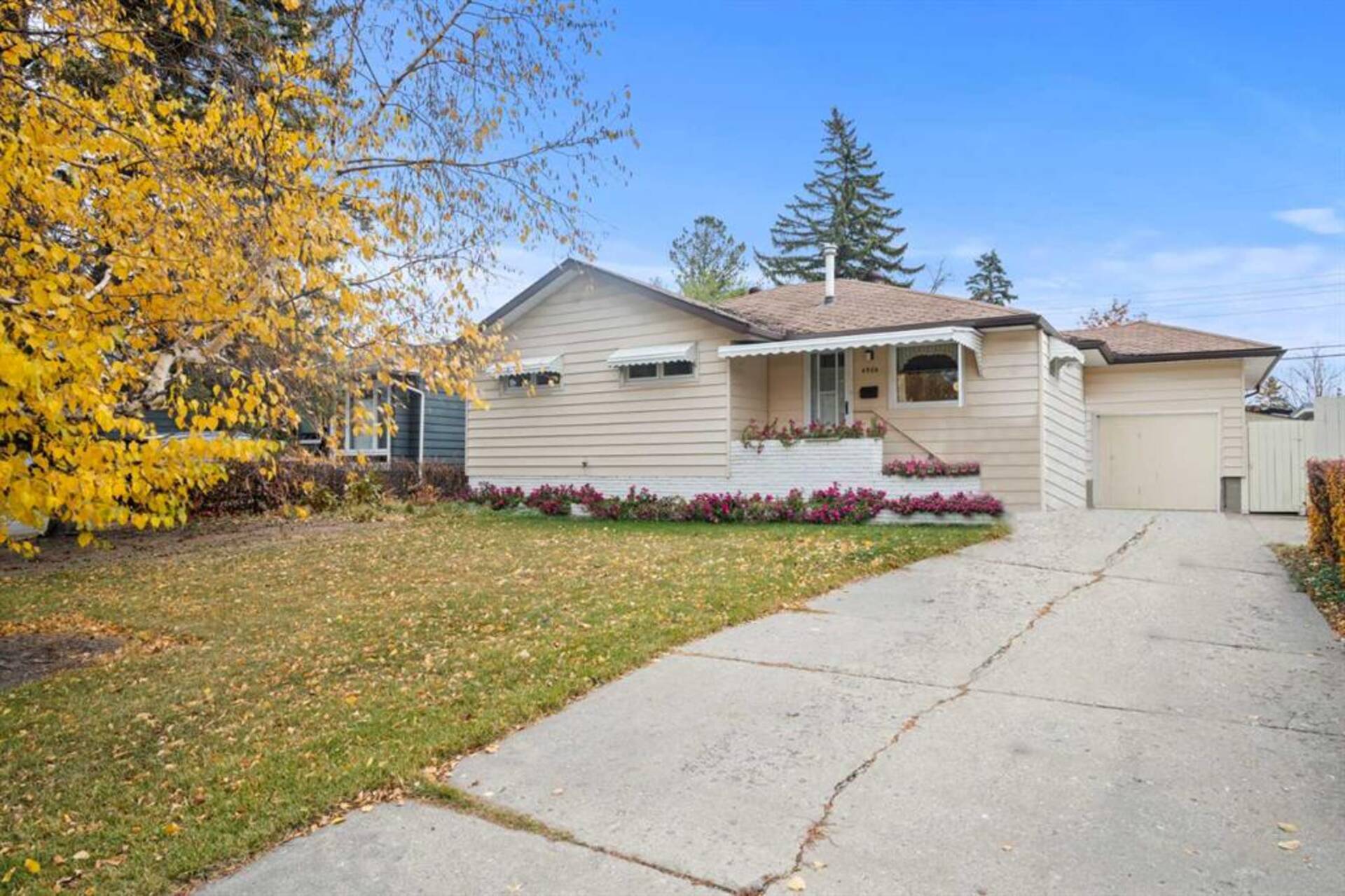 4904 15 Street SW Calgary