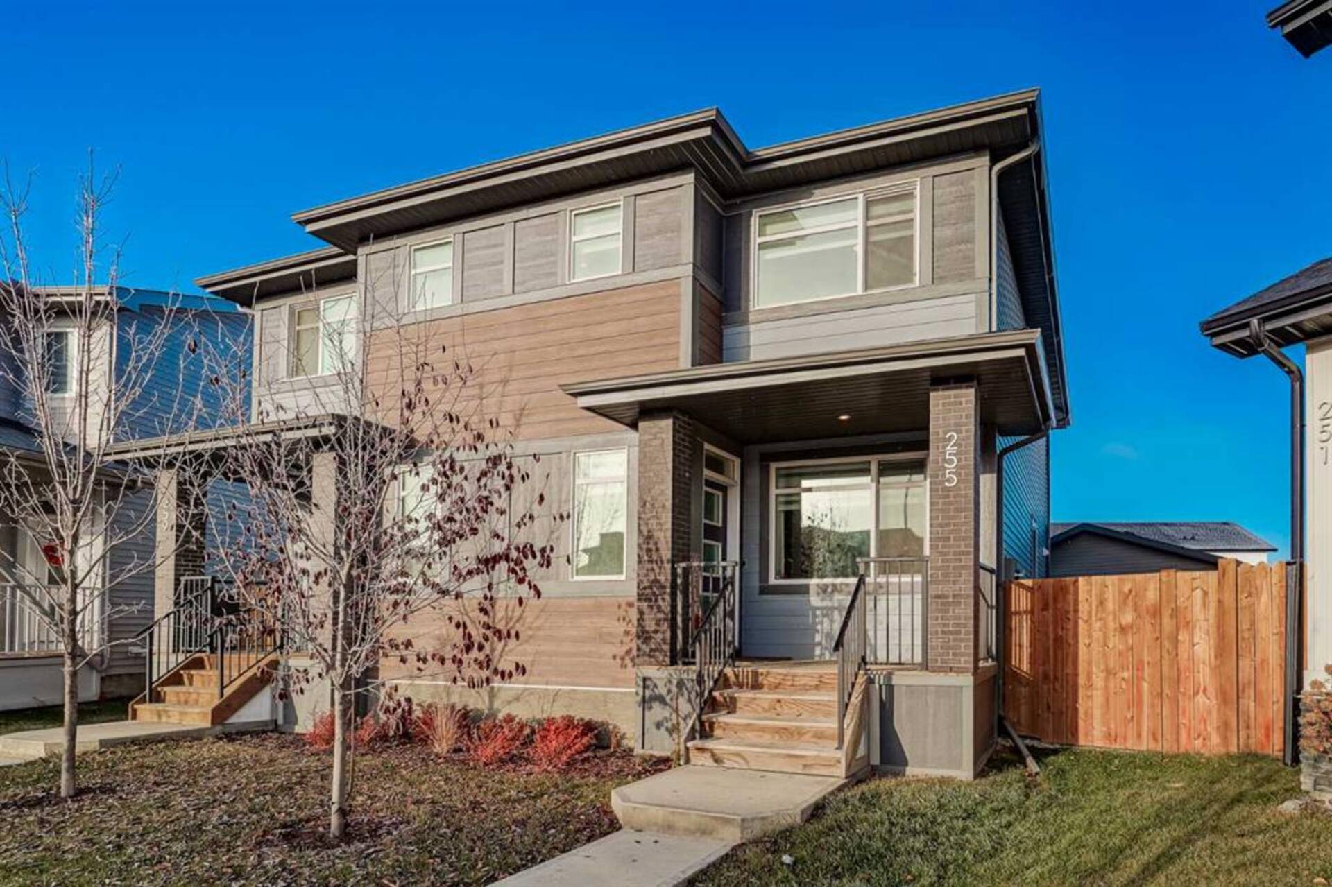 255 Creekstone Way SW Calgary