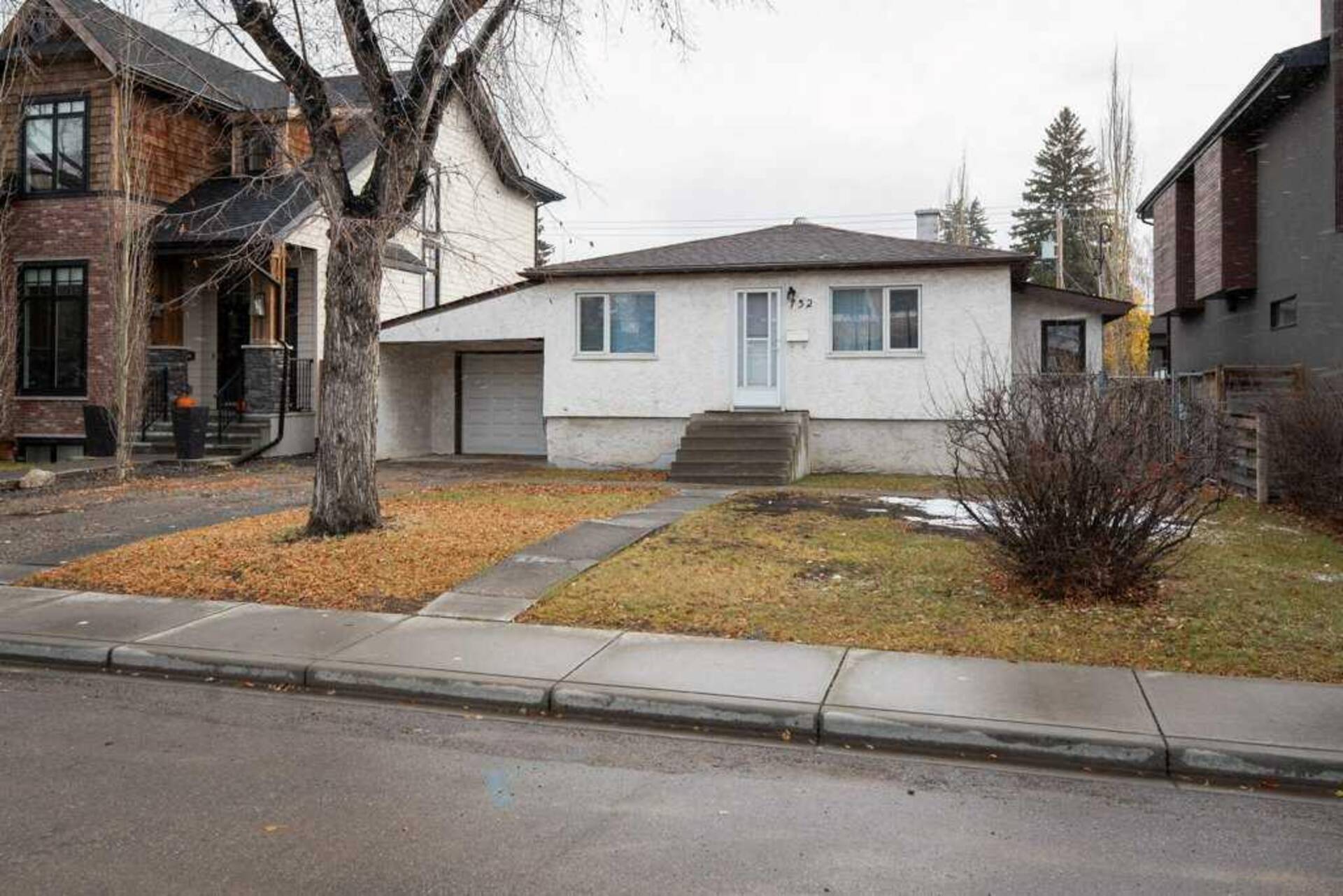 732 33A Street NW Calgary