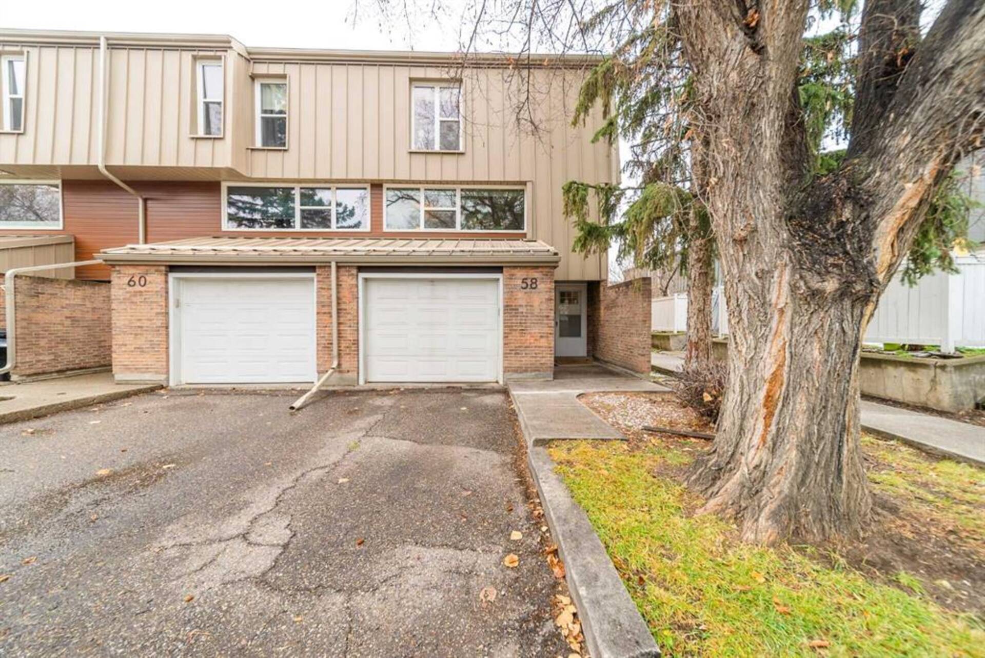 58 Brae Glen Lane SW Calgary