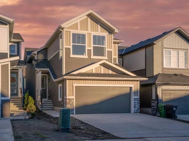 447 Crimson Ridge Place NW Calgary