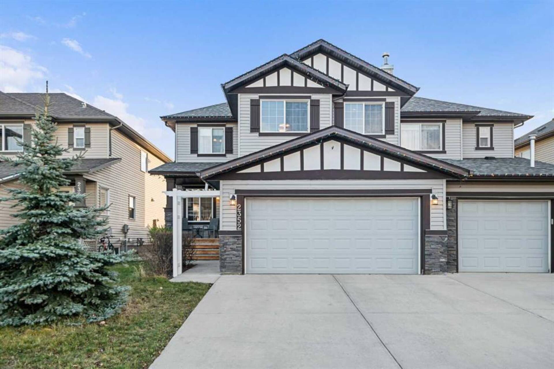 2352 Baywater Crescent SW Airdrie