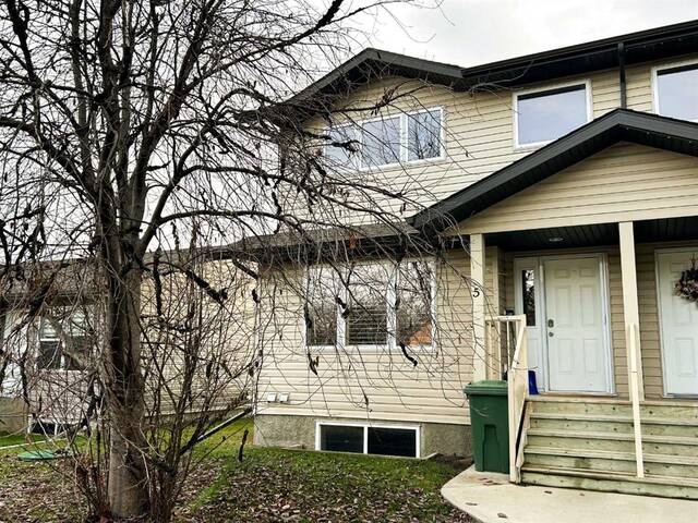 5, 5311 57 Avenue Ponoka