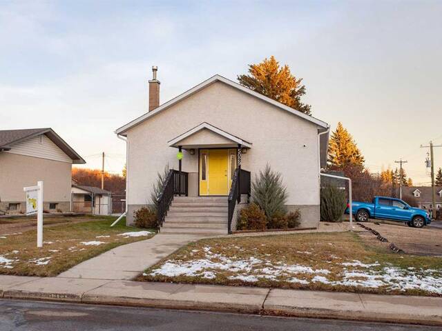 5029 56A Street Lacombe