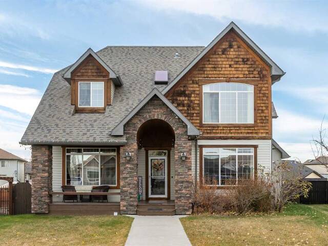 1803 High Park Boulevard NW High River