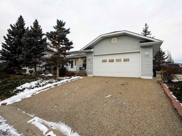 9129 135 Ave Peace River