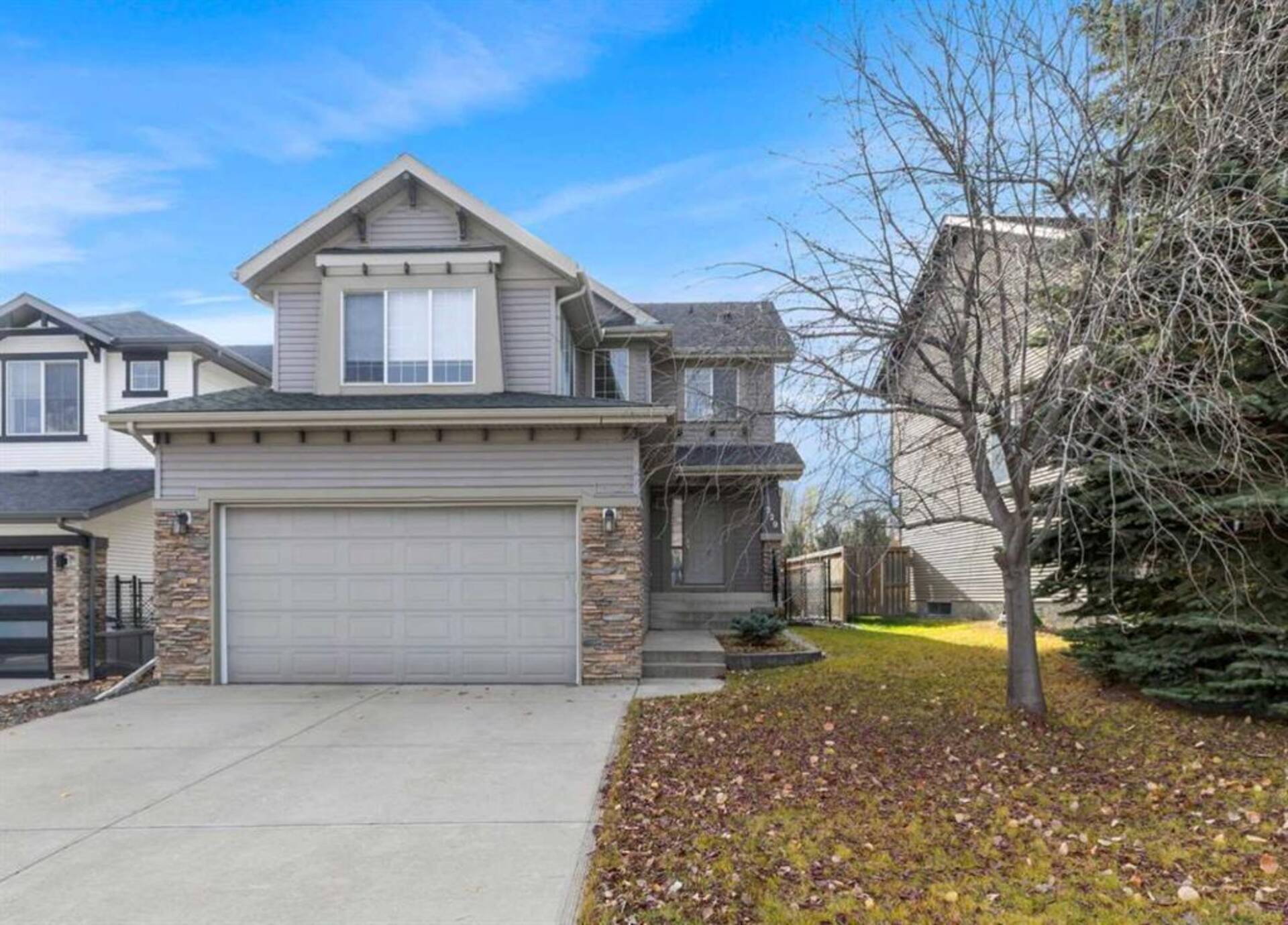 229 Cougar Ridge Drive SW Calgary