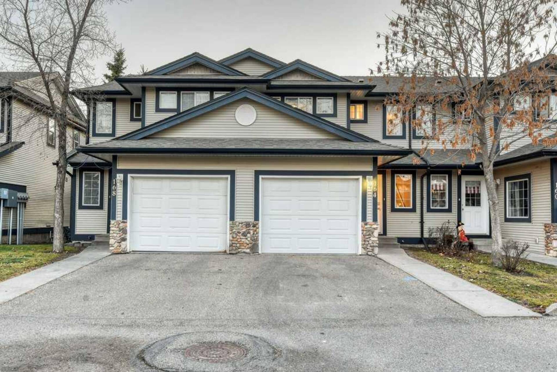 164 Stonemere Place Chestermere