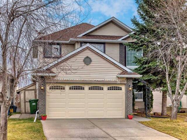 38 Somercrest Circle SW Calgary