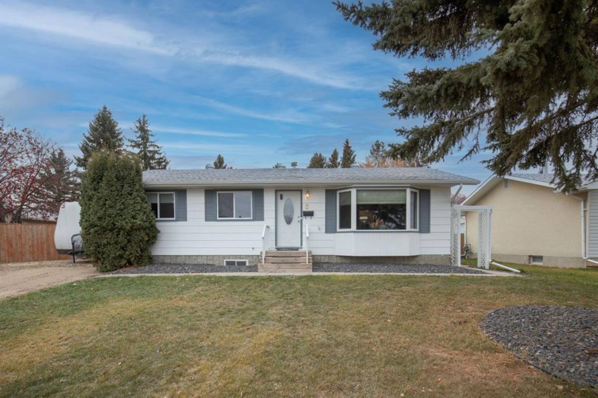 5 Watson Street Red Deer