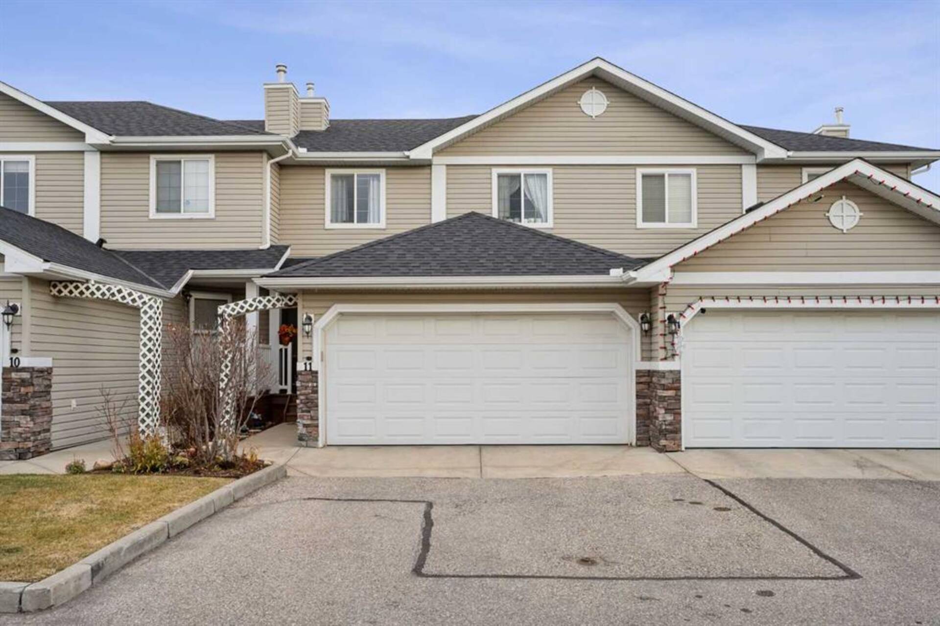 11, 117 Bow Ridge Drive Cochrane