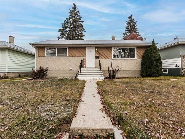 3927 40A Avenue Red Deer