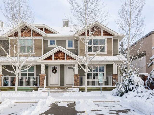 224 Cranberry Park SE Calgary