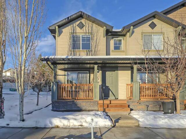 75, 105 Drake Landing Common Okotoks